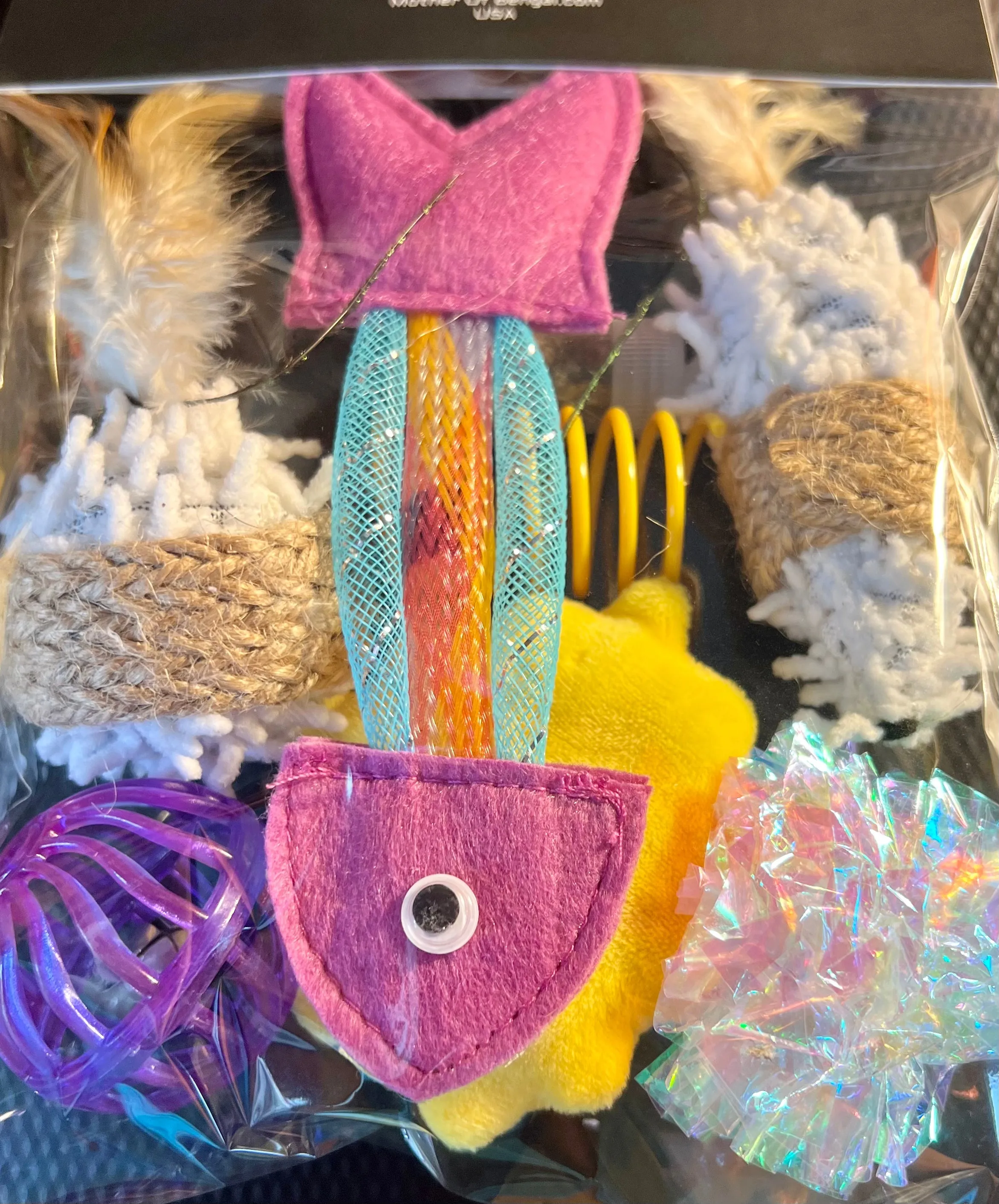 Furprize! Durian- purple, Assorted Catnip Infusion Toys