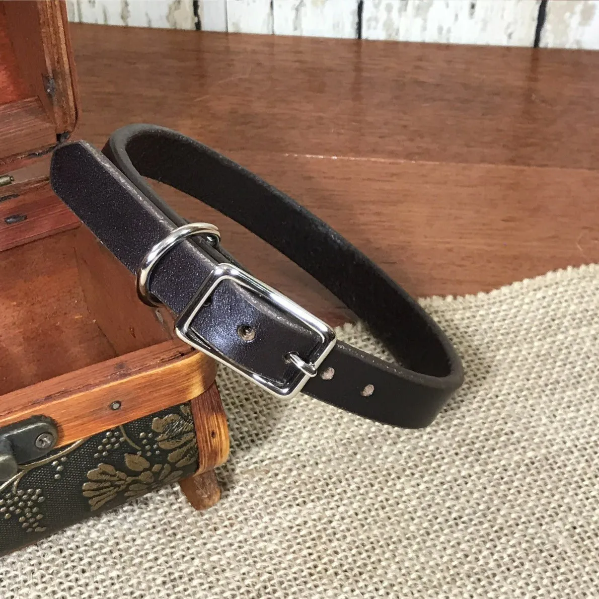 Personalized Leather Dog Collar with Nameplate 5/8"